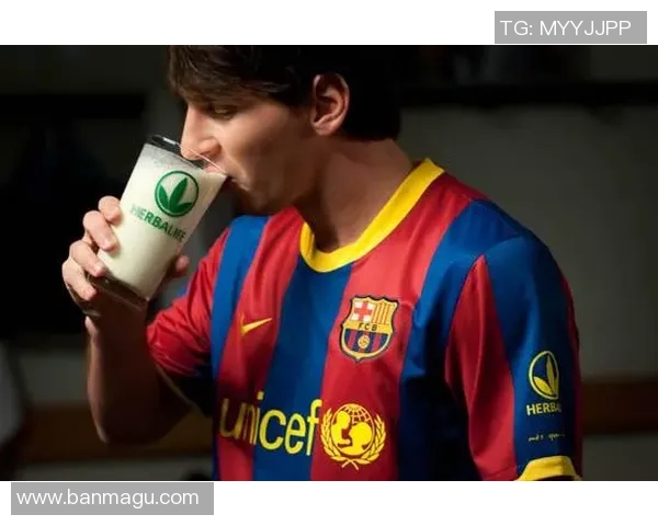 足球明星康宝莱的传奇之路与运动营养的完美结合